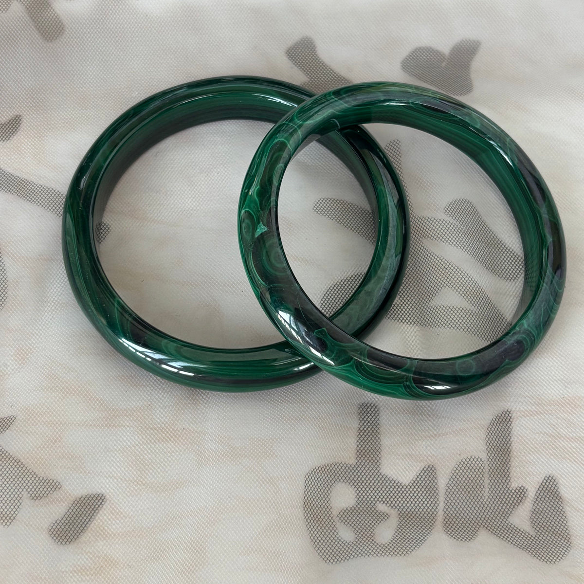 Natural Malachite Bangle – Mysterious Green Stripes, Elegant & Unique