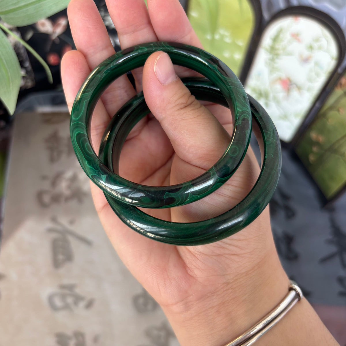 Natural Malachite Bangle – Mysterious Green Stripes, Elegant & Unique