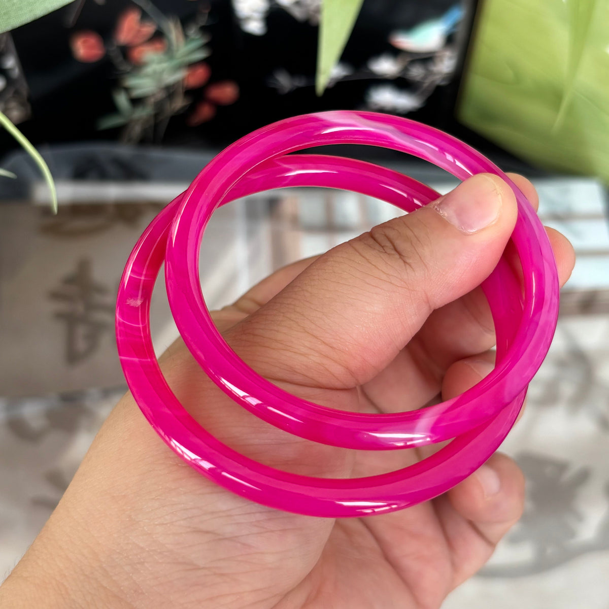 Natural Colorful Agate  Ding Dang Bangle – Slim Stackable Bracelet with a Gentle Ring