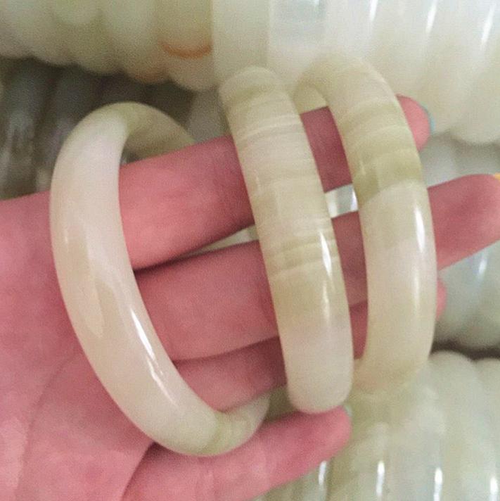 Wholesale Wide Afghan jade bangle with banding
